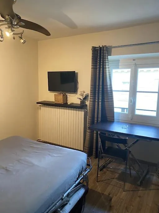 Studio Elegant Proche Grand Rex Fbg Poissonniere Paris